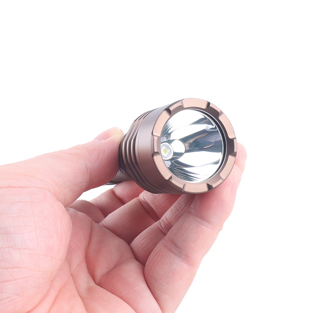 Convoy flashlight T8 with SFT- - Outdoor Lighting Not Working のレビューと価格