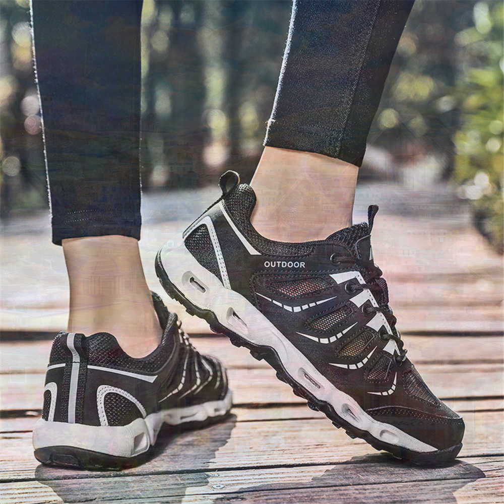 Sumer Round Tip Silver Sneaker - Outdoor Lighting Uk のレビューと価格